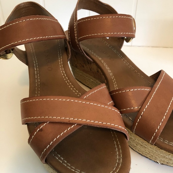 Tan Platform Sandals - Picture 7 of 8